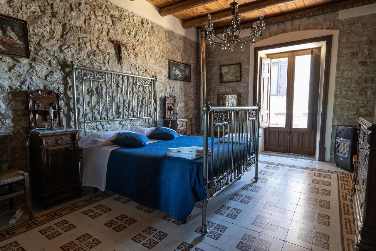 Casa Della Nonna Villa Caltavuturo 0*,  Italy