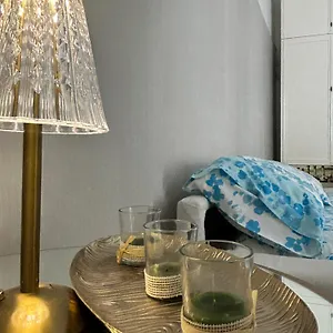 Appartamento La Finestrella, Giardina Gallotti